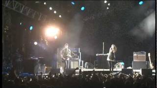 The Kills - Satellite [Coachella 2011-04-16]