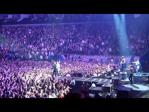Linkin Park - The Hunting Party Tour - Encore set (24 November 2014, O2 Arena - London)