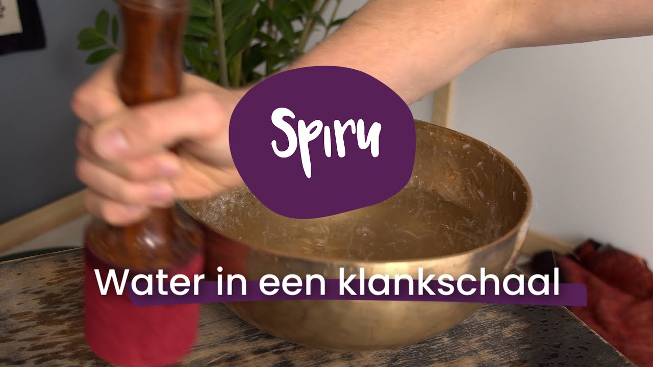 Water in een klankschaal