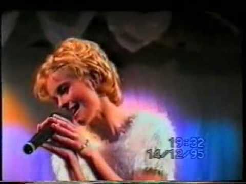IVETA BARTOŠOVÁ-VÁCLAVÁK (LIVE)