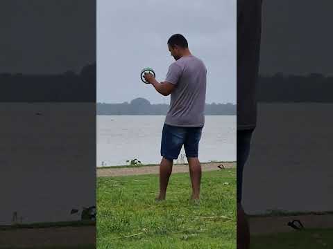 alex diretamente de Soure para enrolar linha