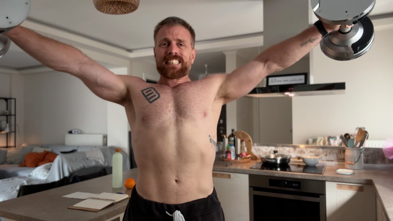 The only 4 pieces of equipment I’m using to jacked in my 40s