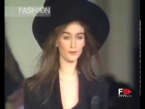 CHLOE' Fall 1988/1989 Paris - Fashion Channel