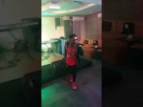 Young Incredible Performance At The Industry Night