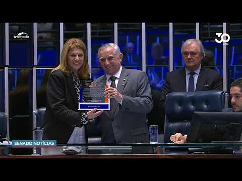 Sessão especial celebra os 200 anos da Biblioteca e do Arquivo do Senado