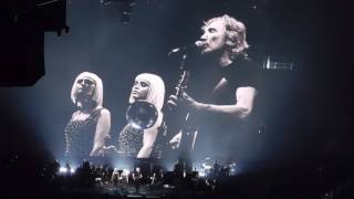 Roger Waters - "Vera" into "Bring The Boys Back Home" - Louisville - 5/28/2017