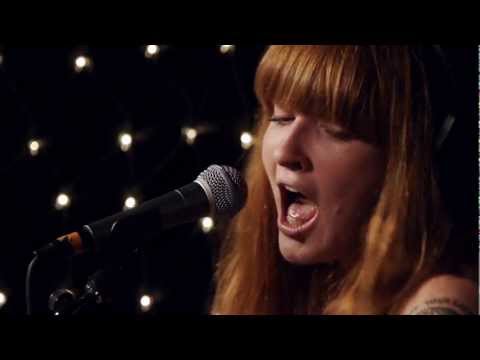 La Sera - Please Be My Third Eye (Live on KEXP)