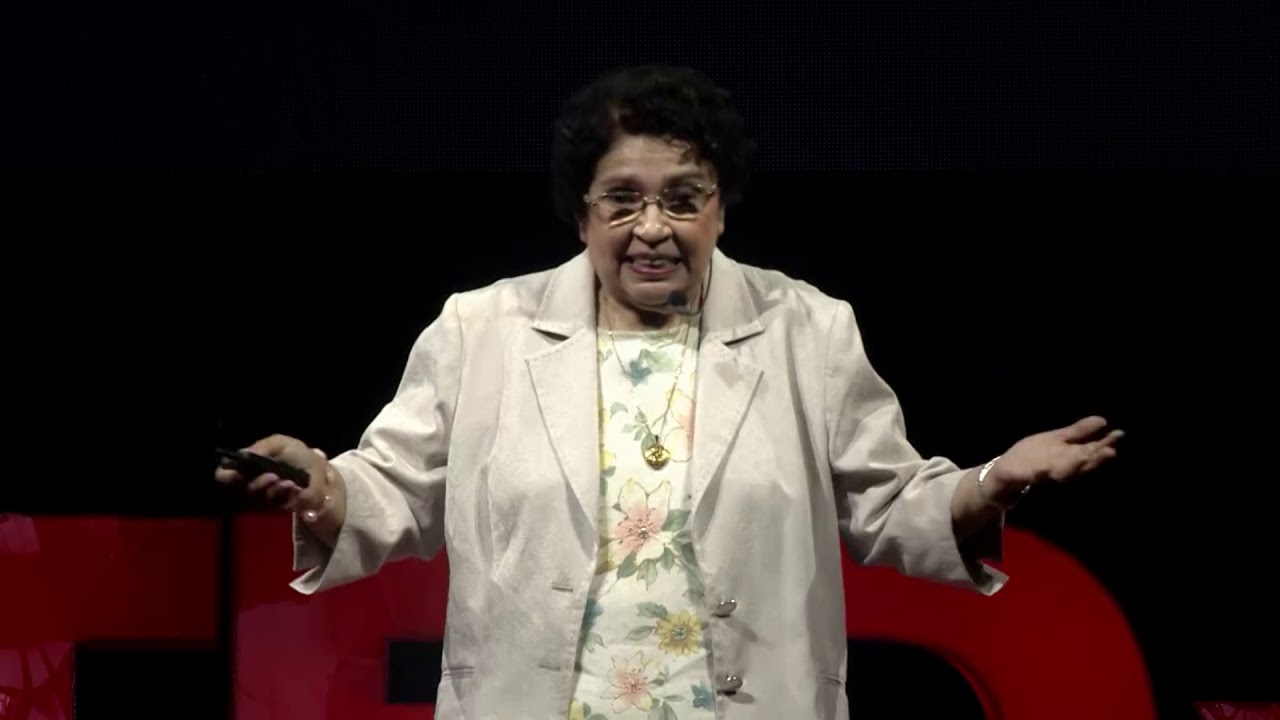 Desescolarizar la educación | Maria Victoria Peralta | TEDxPuraVidaED