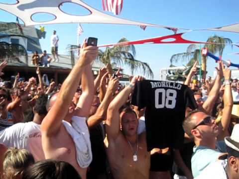 Erick Morillo drops Antranig - Shake That Ass at Neptune Beach Club LI,NY July 4th wknd 2010