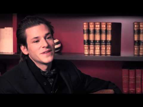 SAINT LAURENT - Making-of - Les personnages