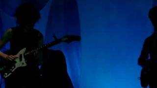 11/13 St. Vincent - Just The Same But Brand New