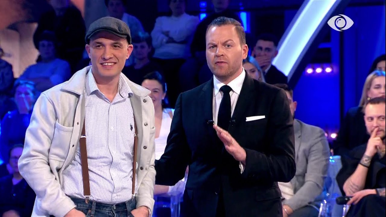 Jetmiri hyn në shtëpi, përshëndetet me banorët