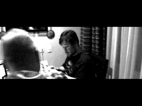 Isaac Junkie feat. Andy Bell - Breathing love (2013) teaser