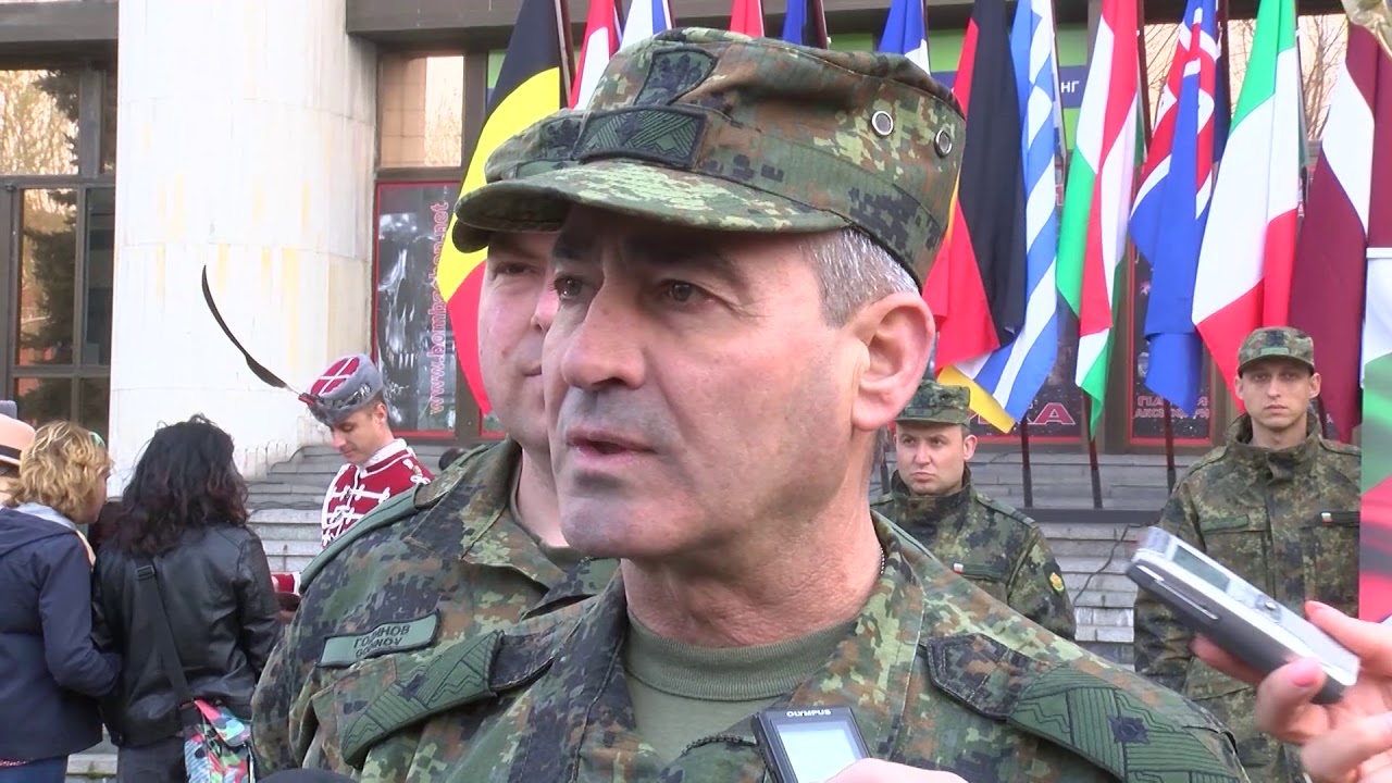 Набират военни с кампанията "Бъди войник"