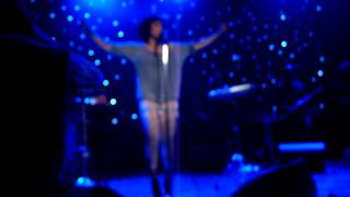 Erykah Badu - &quot;Time&#39;s a wastin&quot; - Live in Chicago - 3/29/2013.