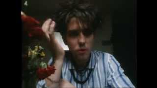 Play at home special present - Siouxsie & the banshees (with Robert Smith) (with The Glove)