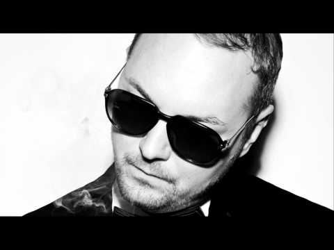 Rune RK - Teacup - Radio rip from Rune RK's radiokast