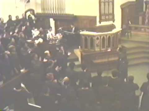 St. James Mass Choir - I'm Gonna Wait On Jesus