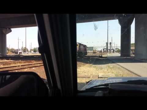 N471 leaving North Dynon