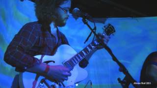 Spids Nøgenhat - Jorden kalder (2013)