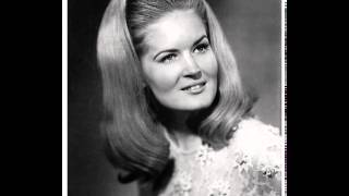 Lynn Anderson ~ A Penny For Your Thoughts