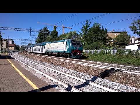 E464 010 XMPR+6 2 piani Trenord - Monza Sobborghi - 06/09/2015