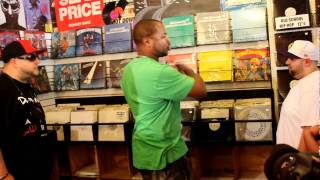 Xzibit @ Fat Beats Records store