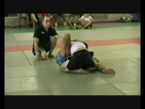 CHAMPIONNAT DE LA REUNION GRAPPLING 2009 - final -66kg