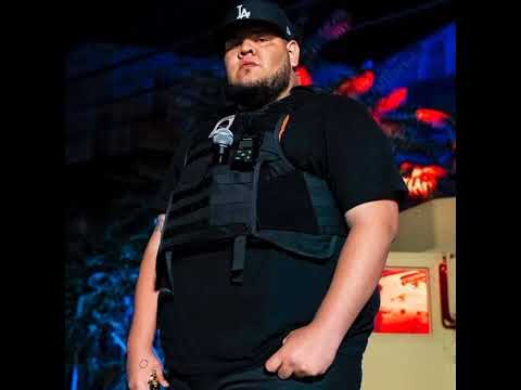 presumo lo que tengo - Victor cibrian x bajo perfil - letra