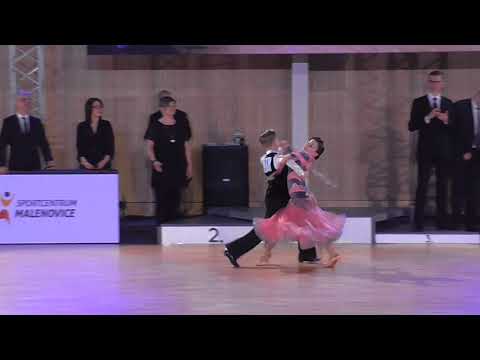 Mikuláš Svěntý - Julia Procházková /MČR T10 2018/ Kojetín/ Junior I./ Finále/ Valčík