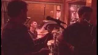 "Monday Never Comes" (live) by Picnic