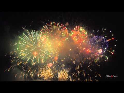 Paris 2013 Feu d'artifice - bouquet final - Tour Eiffel Quatorze Juillet Fireworks - 14 July