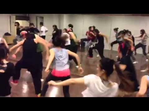 Jasmine and Chris (from RaggaFlu) reggae/dancehall class @MM