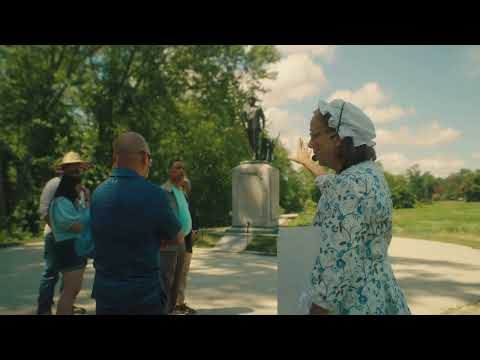 Meet the Lexington Guides