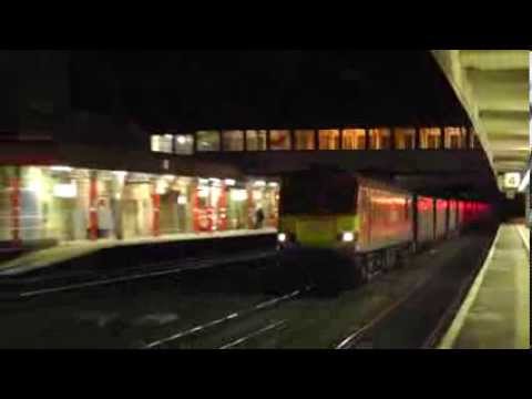 92015 4m48 Mossend - Daventry Tesco train 29th October 2013
