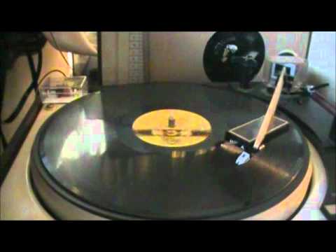 Sparrow In The Tree Top by (Merrill) with Art Mooney and his Orchestra.