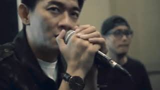 SEVENTEEN  - Jangan Dulu Pergi {Semua Hanya Kenangan}