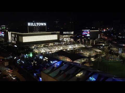 Hilltown Karşıyaka // Bazar de Natal