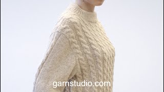 Video thumbnail for Sewn-in sleeves on yoke - shown when worn
