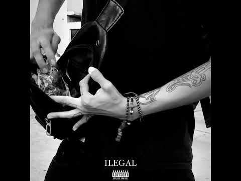 9. VOICES IN MY HEAD (AUDIO OFICIAL)