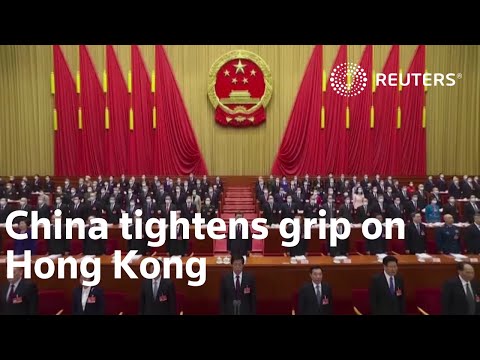 中國收緊對香港的控制，在議會開始時設定了適度的GDP目標。 (China tightens Hong Kong grip, sets modest GDP target as parliament begins)