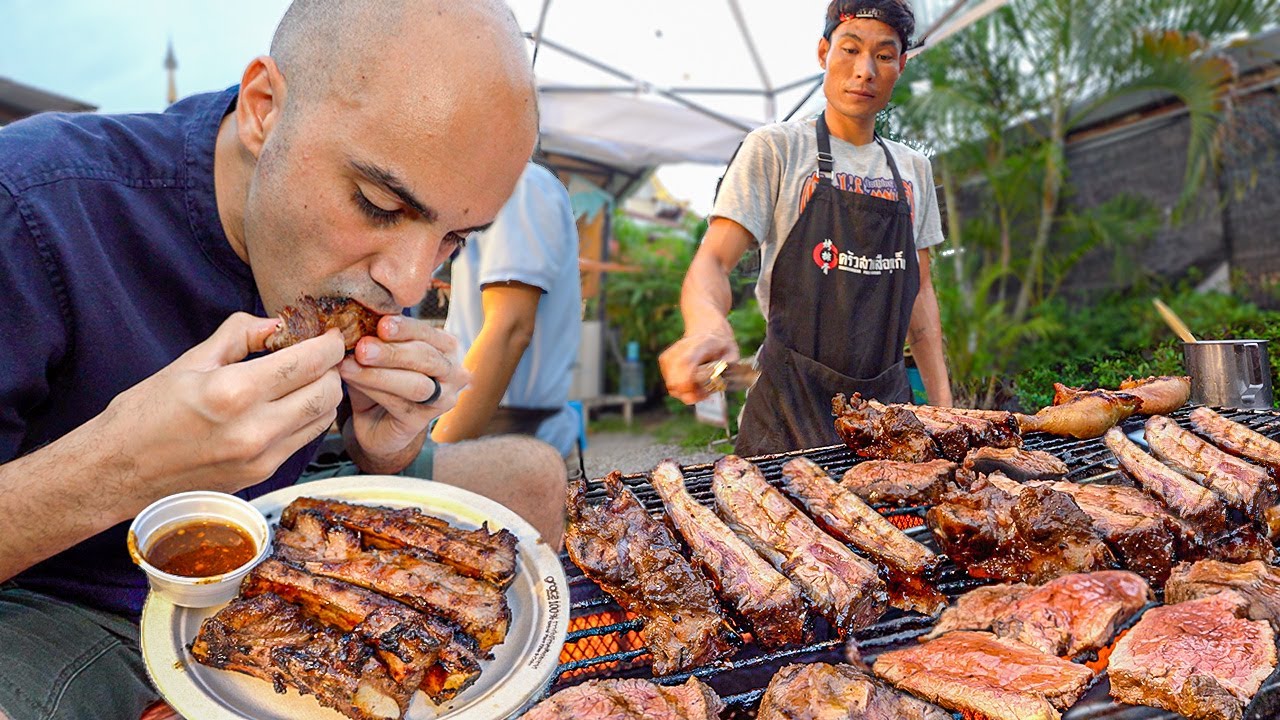 Dive into food adventure at the Chiang Mai Night Bazaar as a tourist.