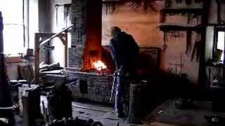 preview picture of video 'Blacksmith in Cooperstown'