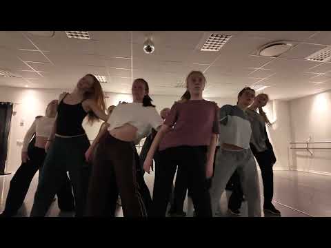 Dansakademien - Feminine vibe