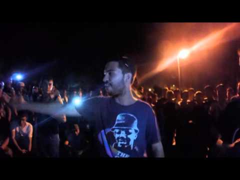 Compare Flow y Zasko (cocinando skills) vs Klei y Hels - Final en parque Pau battle a full de rap