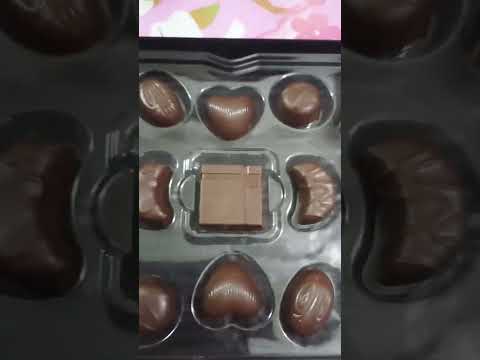 #unboxing #nestle #blackmagic #chocolate #short