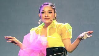 Download lagu Siti Badriah - Lagi Syantik New Version (Live Recording) #YouTubeBrandcast mp3