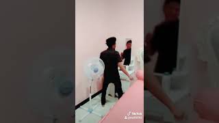 Download lagu BERGEK TERBARU 2021-TULO TOET HD mp3 Download lagu BERGEK TERBARU 2021-TULO TOET HD mp3