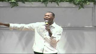 Micah Stampley in Concert At Zion Hill