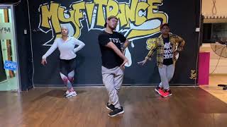 Download lagu 7 Nasihat by Dato’ Sri Siti Nurhaliza, Kmy Kmo, Luca Sickta - Zumba Fitness Malaysia mp3 Download lagu 7 Nasihat by Dato’ Sri Siti Nurhaliza, Kmy Kmo, Luca Sickta - Zumba Fitness Malaysia mp3